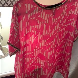 Flowy summer/vacay top